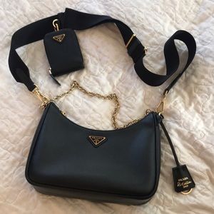 Prada Re-Edition 2005 Saffiano leather bag